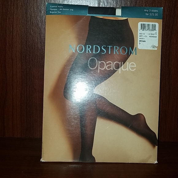 Opaque pantyhose - Picture 1 of 2